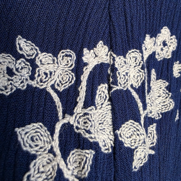 Free People Jasmine Embroidered Mini Dress in Navy Blue Small Good Condition - Picture 5 of 16